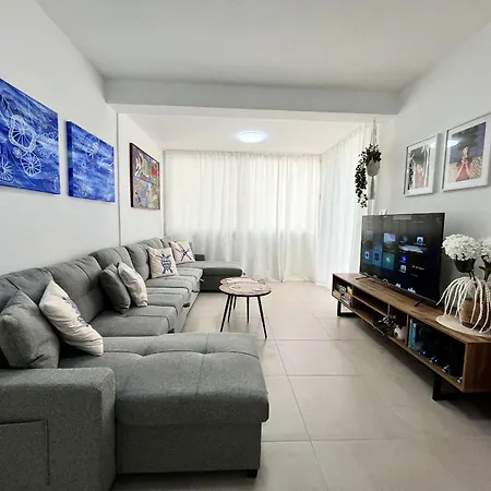 Sea House Apartment